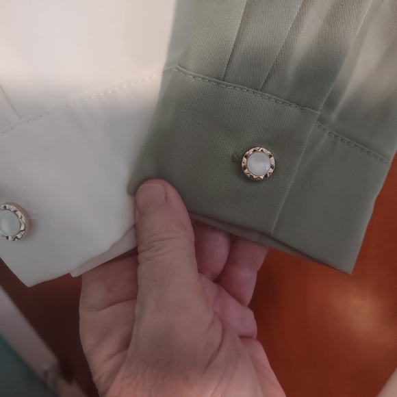 Ladies Blouse, Korean Brand "Colorful Feathers" Sage & White, size L  or S - Picture 6 of 10